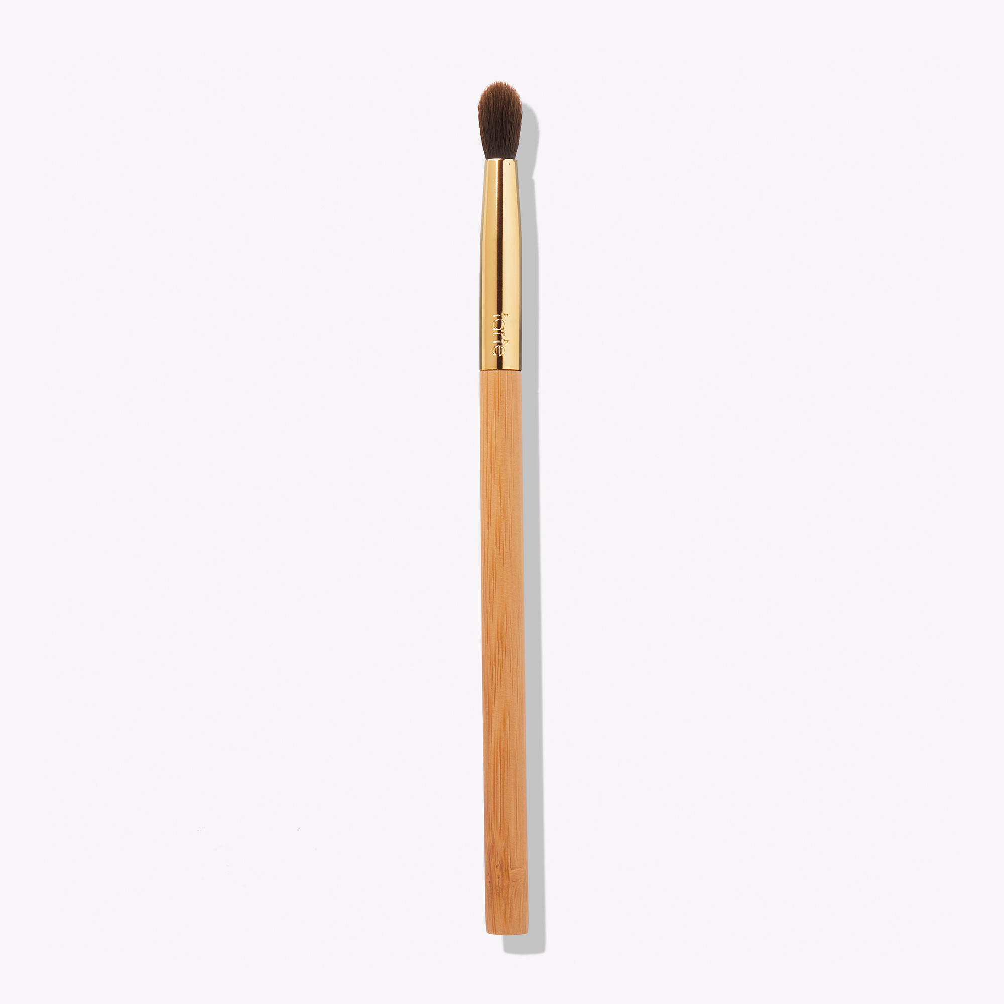 tapered blending eyeshadow brush image number null