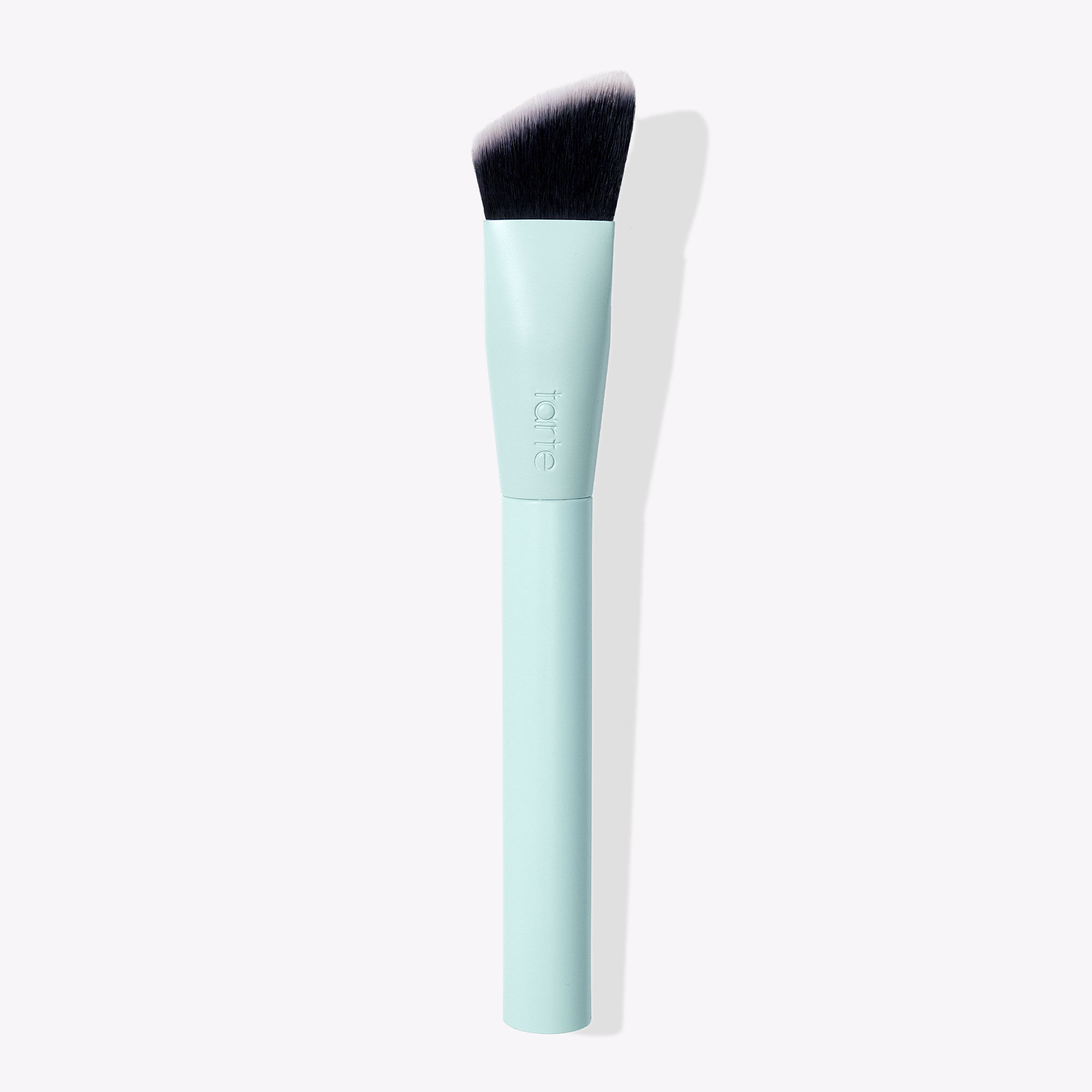 angled concealer brush image number null