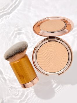 Amazonian clay blurring powder foundation image number null