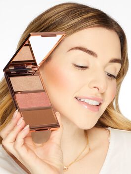 clay play to-go cheek palette image number null