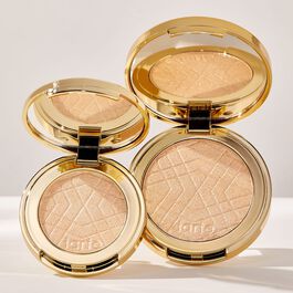 travel-size Amazonian clay shimmering light image number null