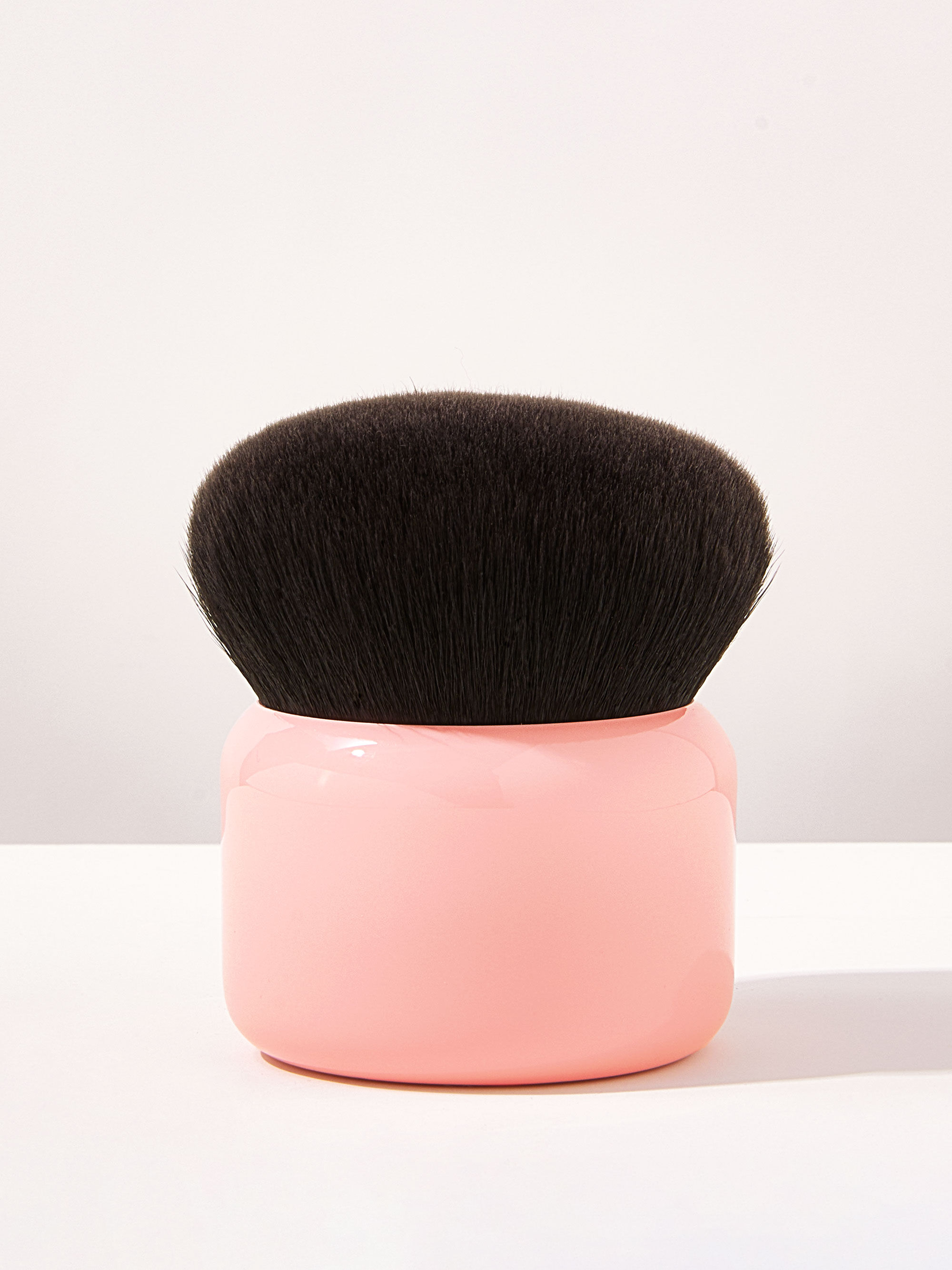 limited-edition buff & bronze body kabuki brush image number null