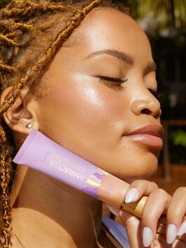 travel-size maracuja juicy glow tint image number null