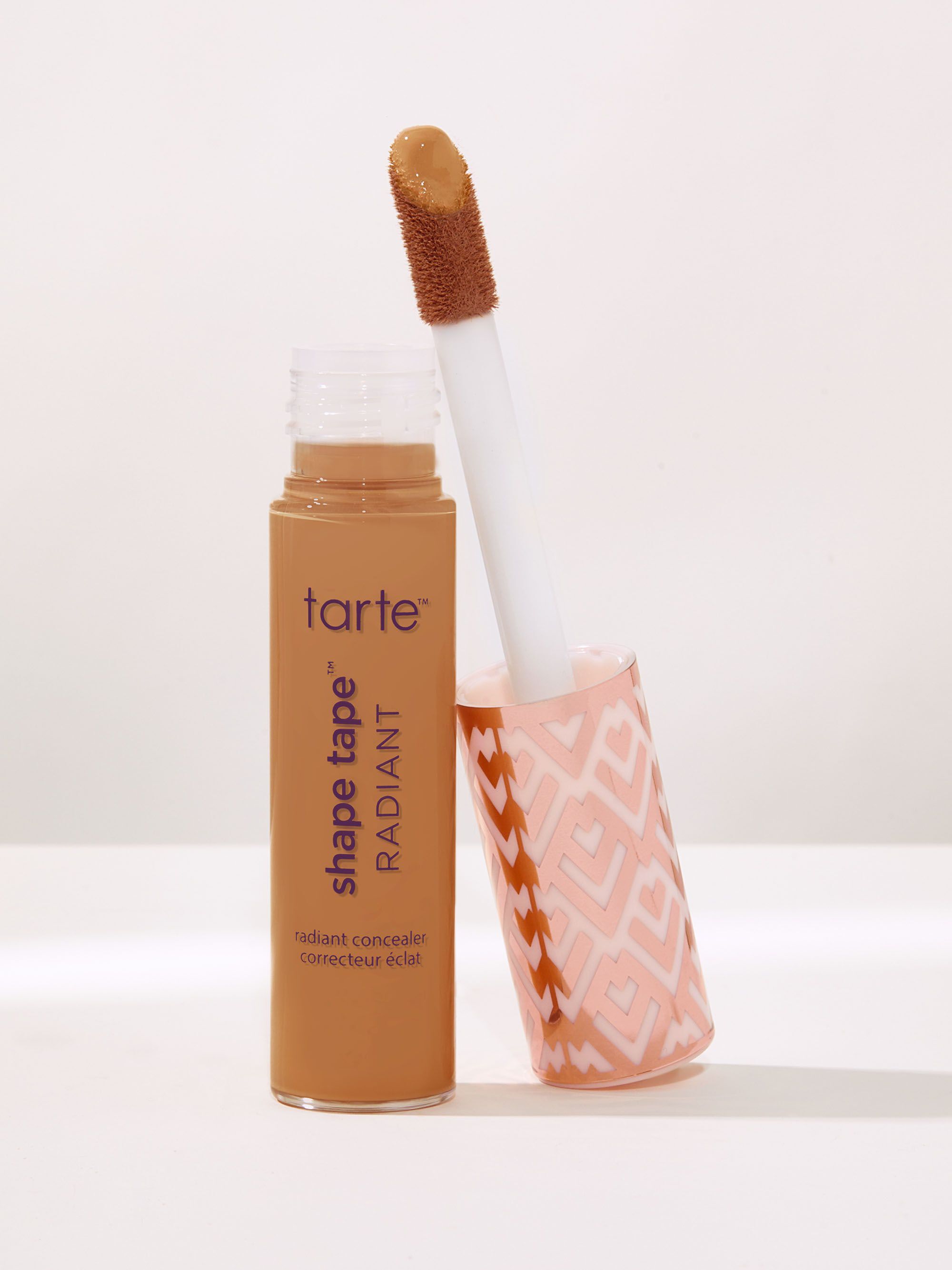 shape tape™ radiant medium coverage concealer image number null