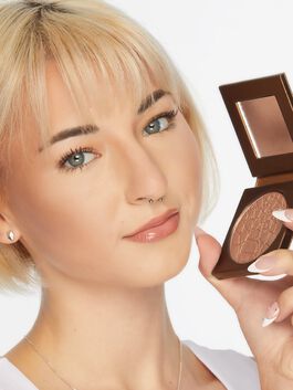 travel-size Amazonian clay waterproof bronzer image number null