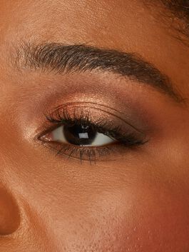 maneater™ eyeshadow palette vol. 3 image number null