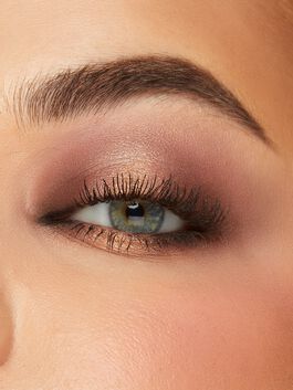 maneater™ eyeshadow palette vol. 3 image number null