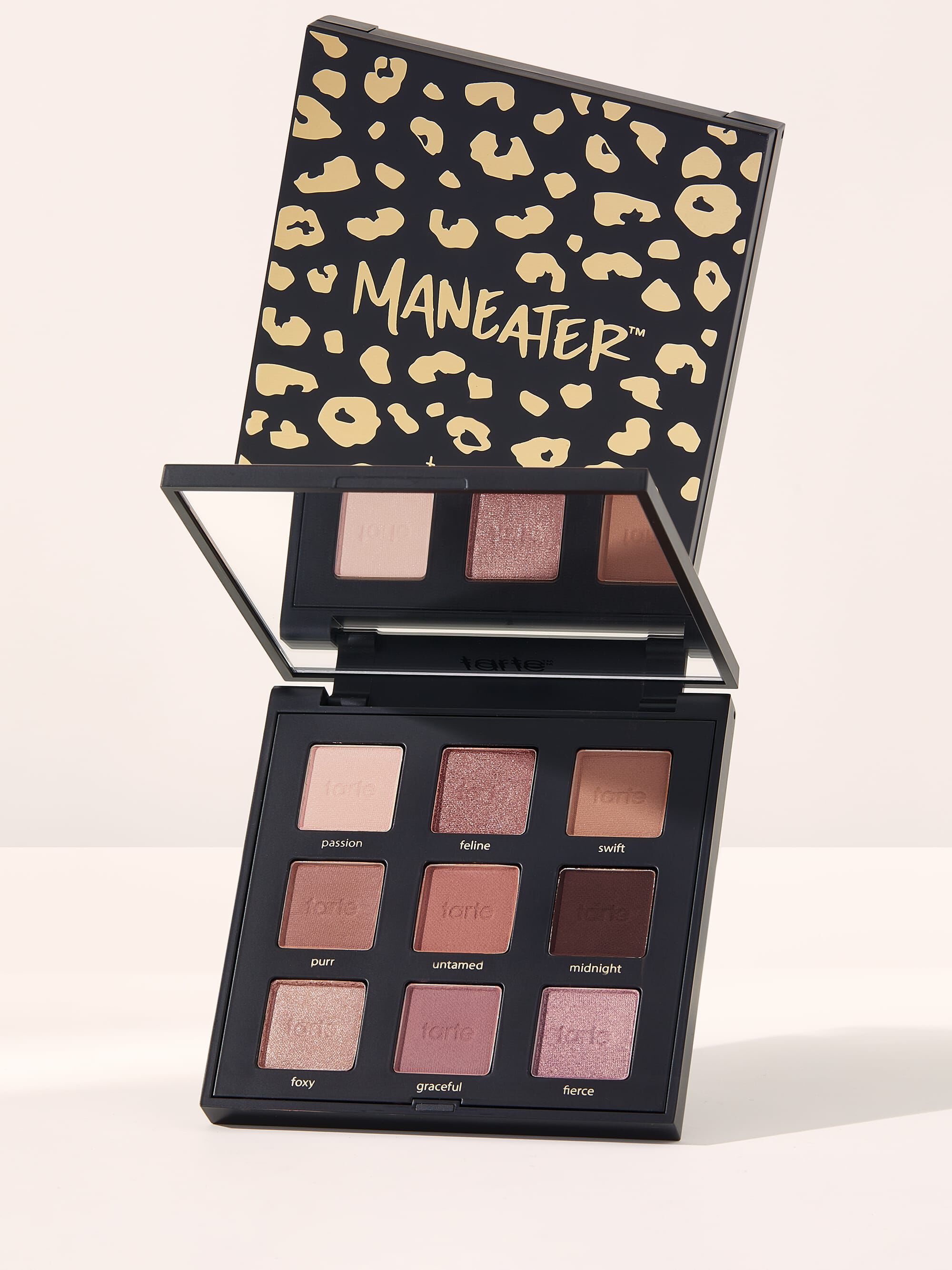 maneater™ eyeshadow palette vol. 3 image number null