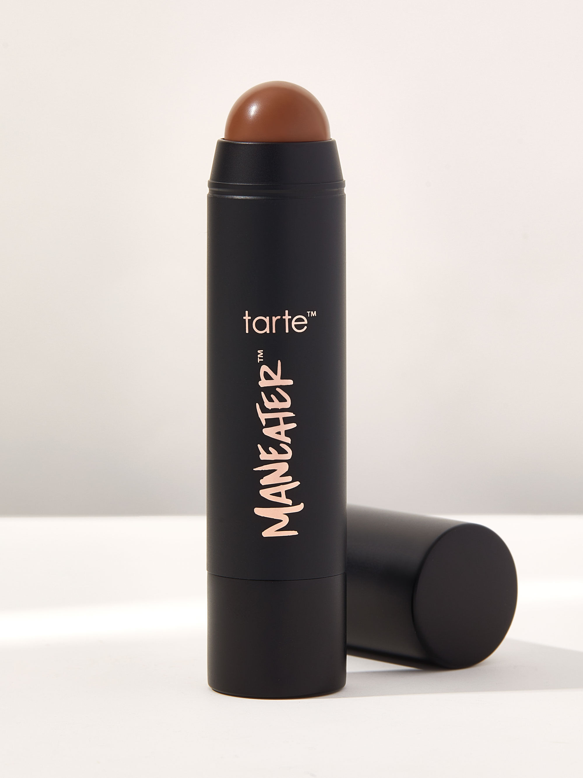 maneater™ silk stick bronzer image number null