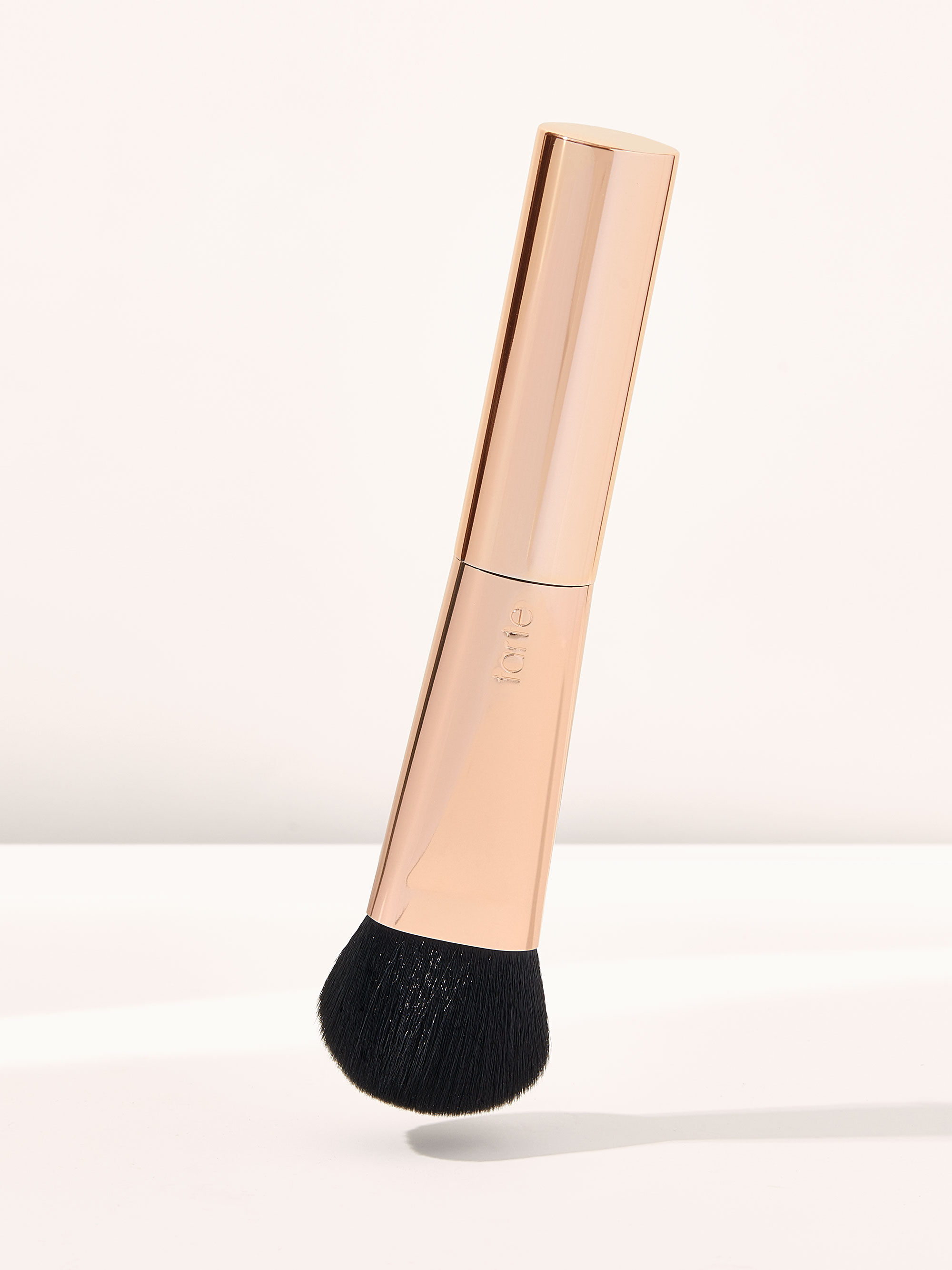 maneater™ silk stick brush image number null