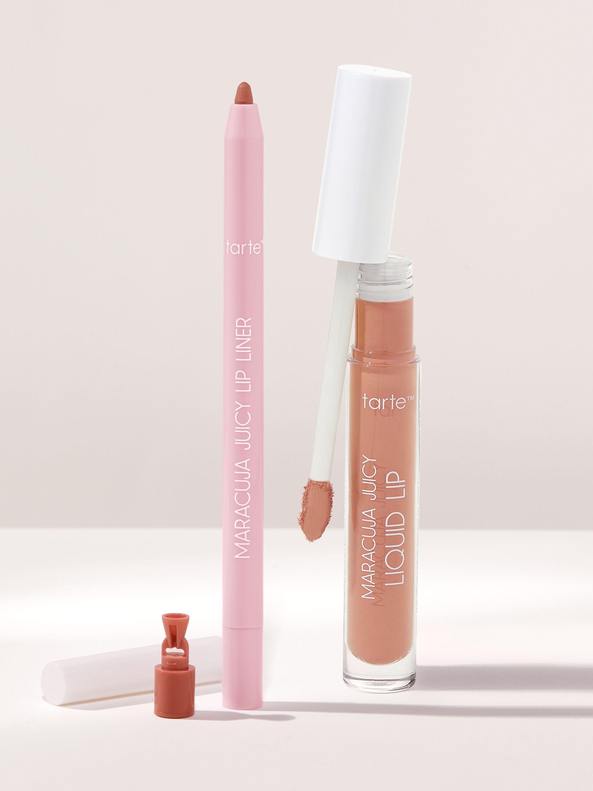 maracuja juicy lip defining duo image number null