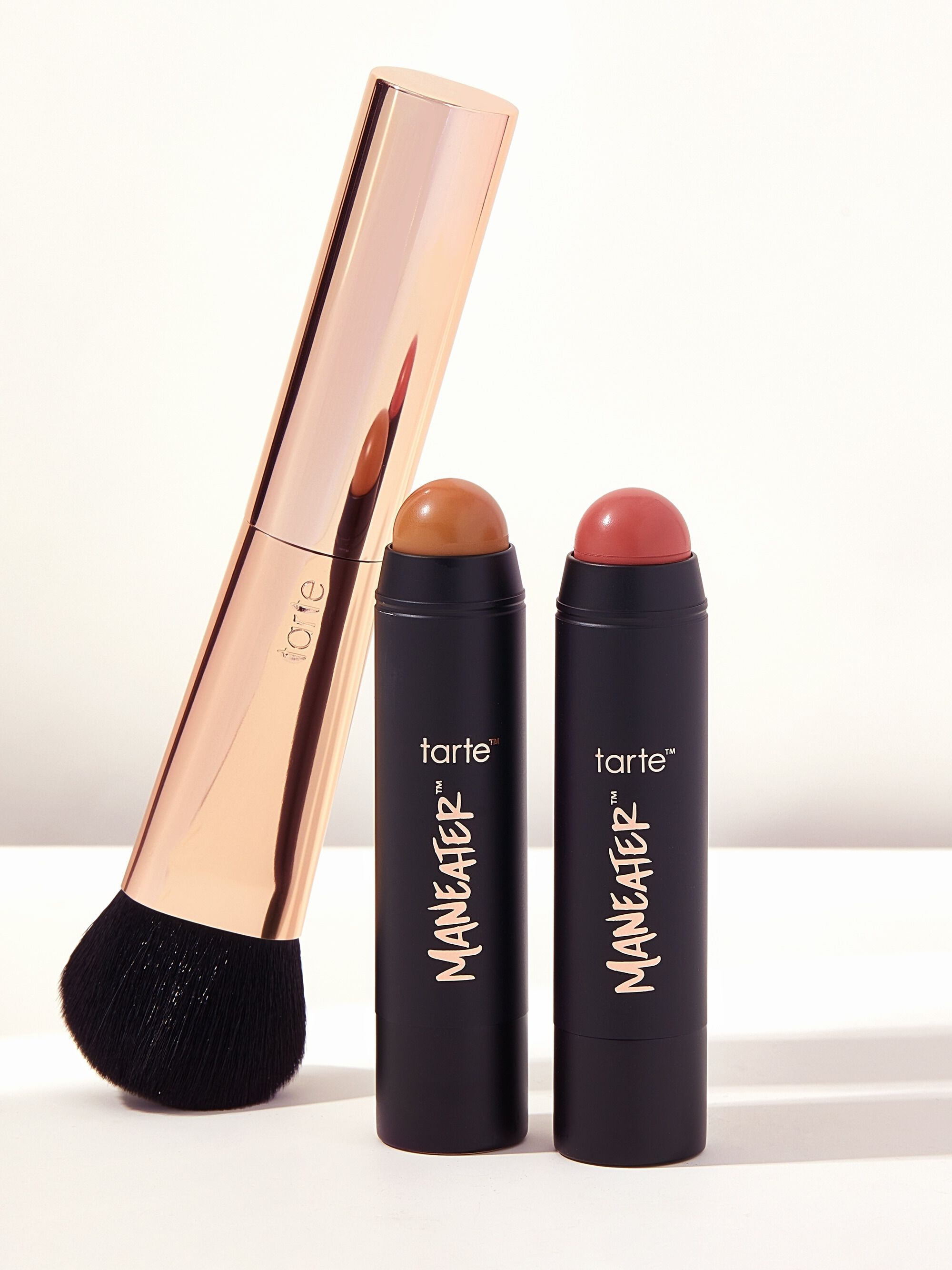 maneater™ silk stick squad image number null