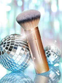 limited-edition the buffer airbrush finish foundation brush image number null