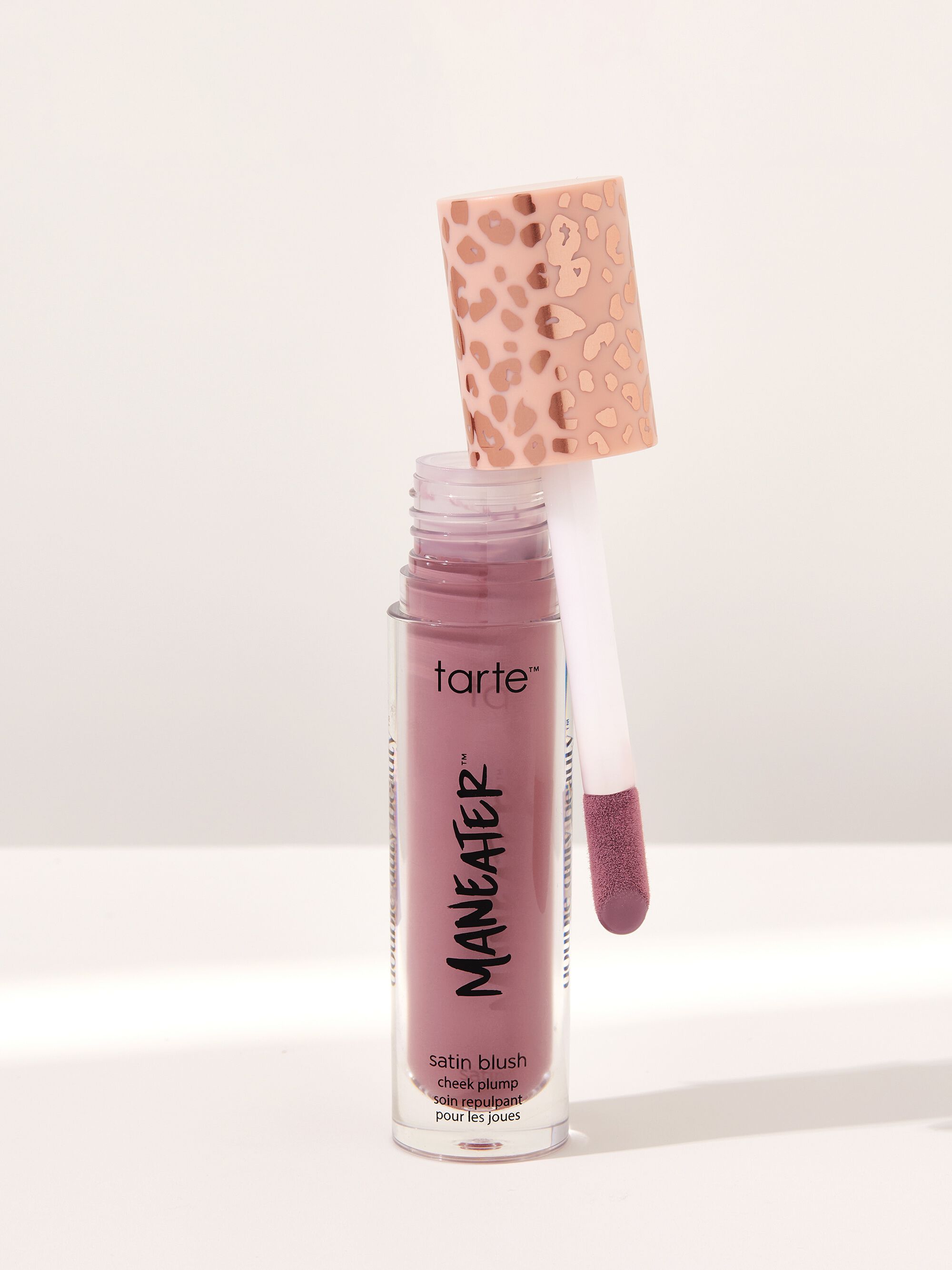 maneater™ satin blush cheek plump image number null