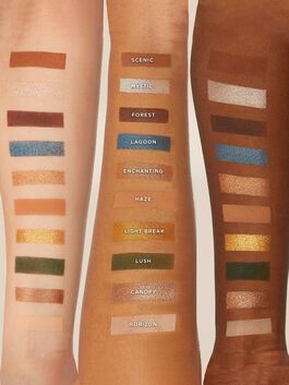 glamazon™ Amazonian clay eyeshadow palette image number null