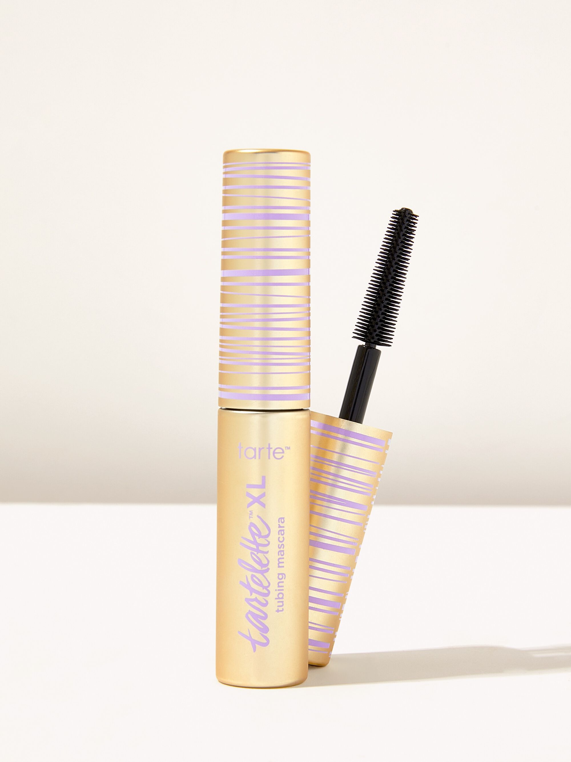 travel-size tartelette™ XL tubing mascara image number null