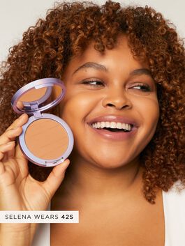 face tape™ pressed powder image number null
